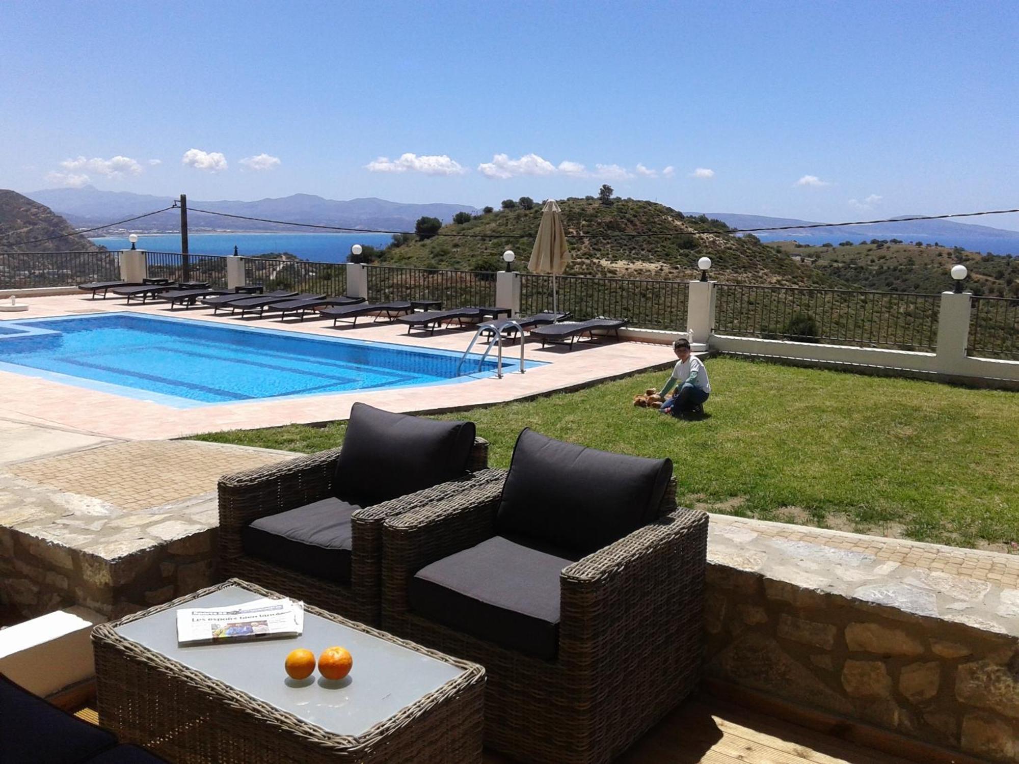 Lenikos Resort Agia Galini Exteriör bild
